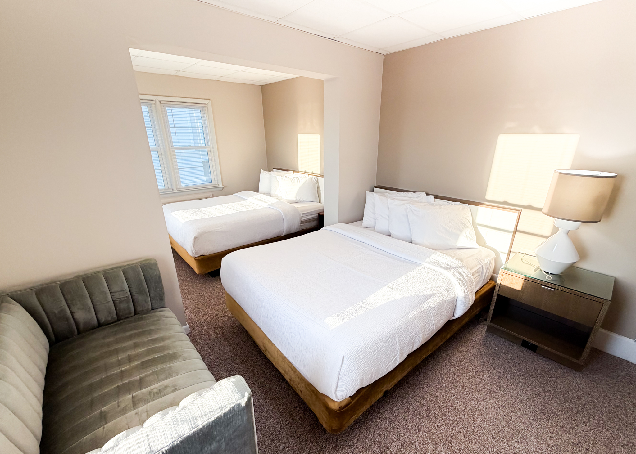 Majestic Hotel & Apartments